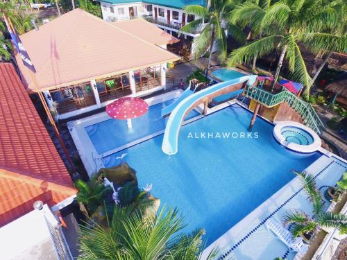 Carmen Complejo | Marick Beach Resort