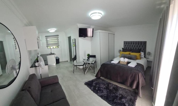 Germiston Apartamento | Marielitsa Guest Suite No 4