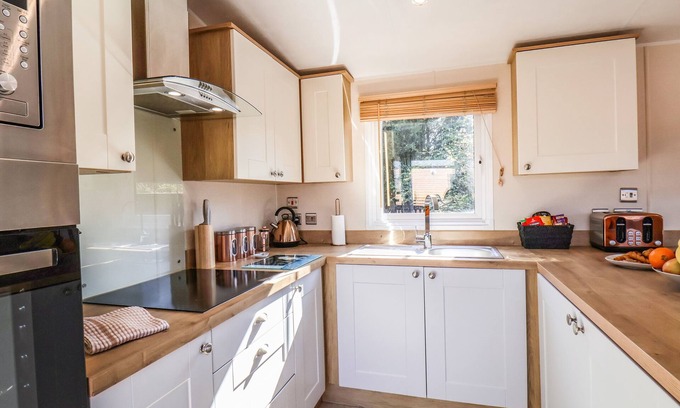 Runswick Bay Cabaña | Marigold Lodge