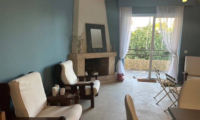 Rafina-Pikermi Apartamento | Marikes Beach Apartment