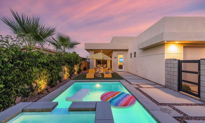 La Quinta Cove Condominio | Marilyn by Avantstay Mins to Old Town La Qunita!