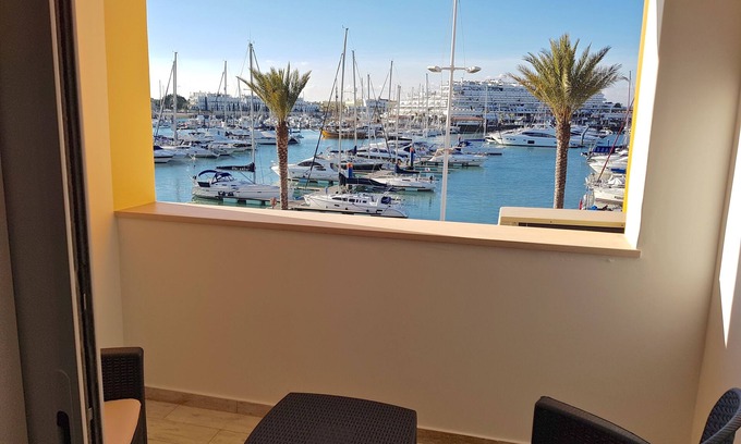 Vilamoura Apartamento | Marina Plaza, CleverDetails, 1Bedroom apartment located inside the marina