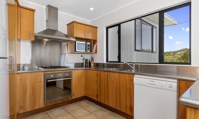 Tutukaka Casa | MARINA VIEWS - TUTUKAKA HOLIDAY HOME, family friendly in Tutukaka