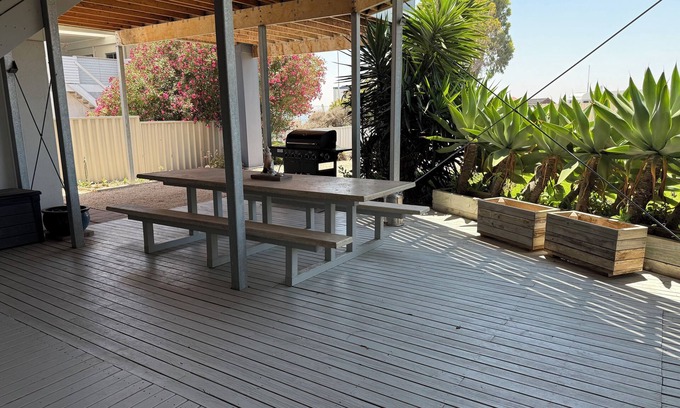 Port Vincent Apartamento | Marine Parade Holiday Unit 1- 3 bedroom downstairs unit - Off Peak Special!
