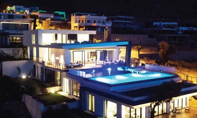 Bodrum City Center Villa | Marinhill Luxury Villa - PrivateChef & Housekeeping & Concierge -