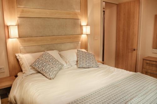 Weybourne Casa | Maritime Pines - Norfolk Cottage Agency