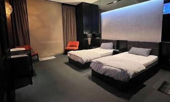 George Town Condominio | Maritime Suite With Large Private Garden Seaview