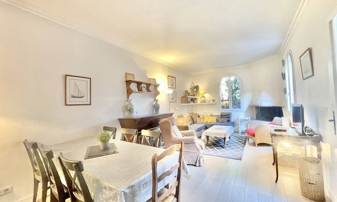 Cannes Villa | Marjolette