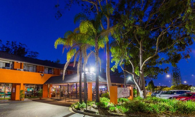 Homebush West Hotel | Markets Hotel