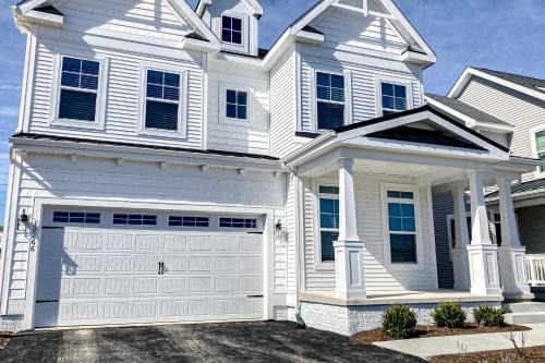 Cedar Neck Casa | Marlin Chase - 30266 Kona Dr
