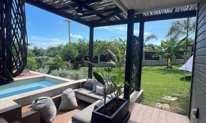 Falmouth Harbour Cabaña | Maroonda Cottage