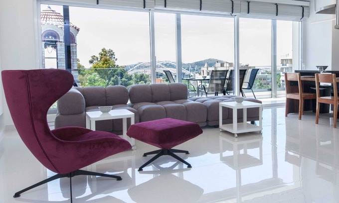 Amarousion Apartamento | Marousi 2 Bd Modern Luxury Living with Shared Pool