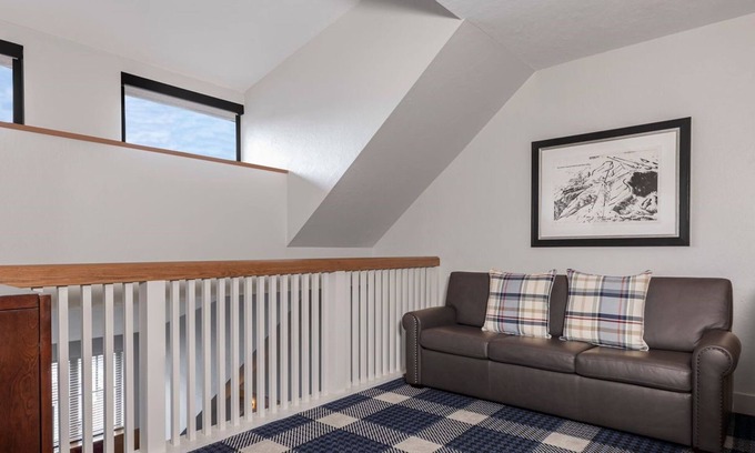 South Lake Tahoe Complejo | Marriott's Grand Residence Club - 2 Bedroom 3 Bath Ski Paradise!