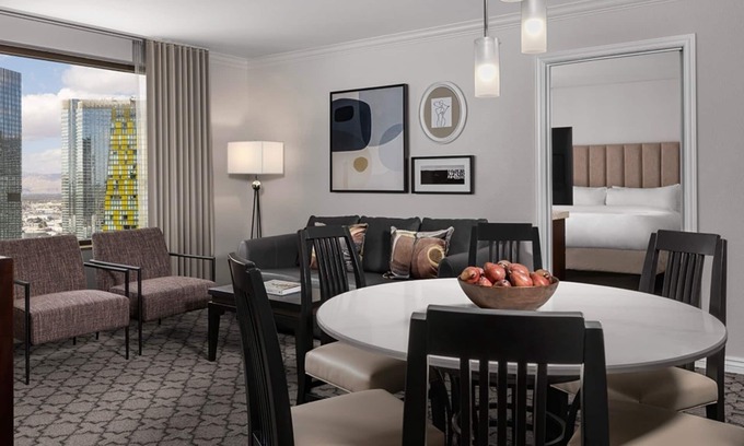 Las Vegas Villa | Marriott’s Grand Chateau Close to Allegiant Stadium