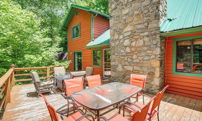 Wolf Laurel Cabina | Mars Hill Cabin w/ Pool Table ~ 2 Mi to Wolf Ridge