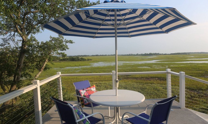 Marsh Island Casa | Marsh - Mellow en Wild Dunes Resort, carrito de golf y tarjeta deportiva incluidos.