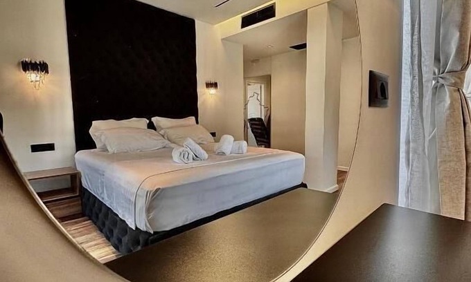 Gjirokaster Hotel | Martin Empire