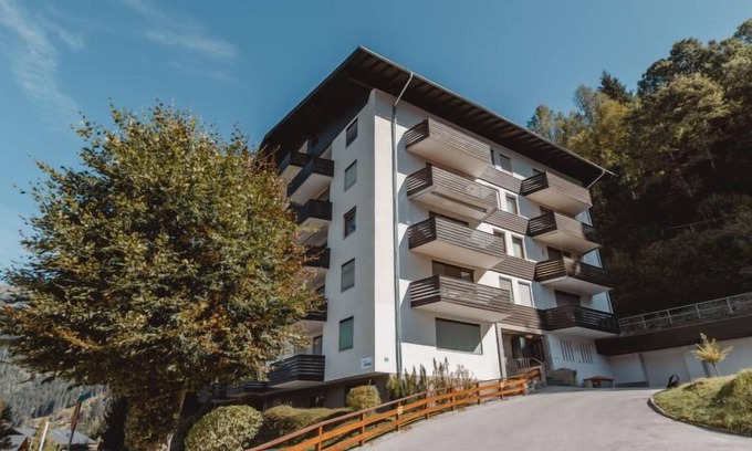 Bad Gastein Apartamento | Martini by Interhome