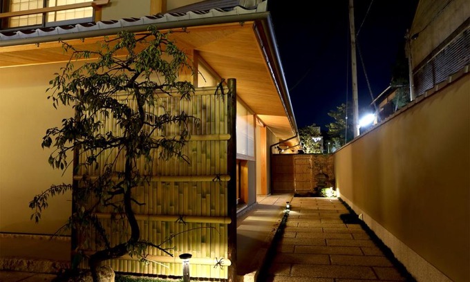 Central Kyoto Casa | Maru Izumiyacho