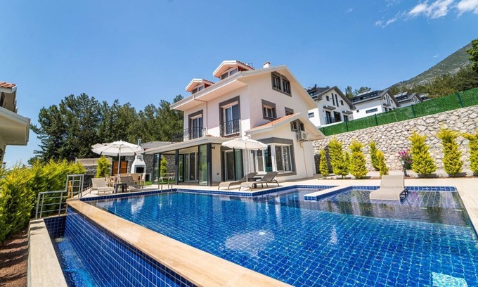 Fethiye Villa | Marvellous & Large Villa near Oludeniz with private swimming pool.