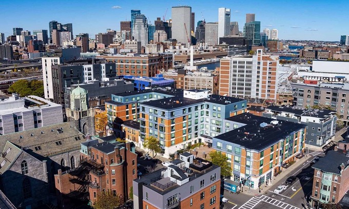 Dudley - Brunswick King Apartamento | Marvelous 2-bedroom apartment in Boston with WiFi