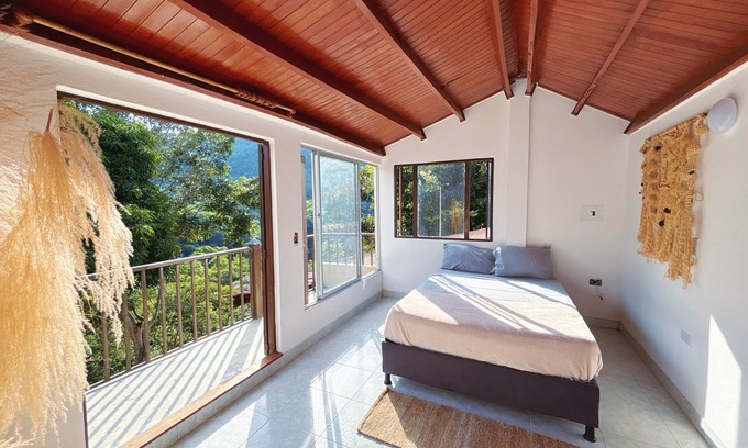 Guaduas Casa | Marvelous 5-bedroom house with WiFi in Guaduas