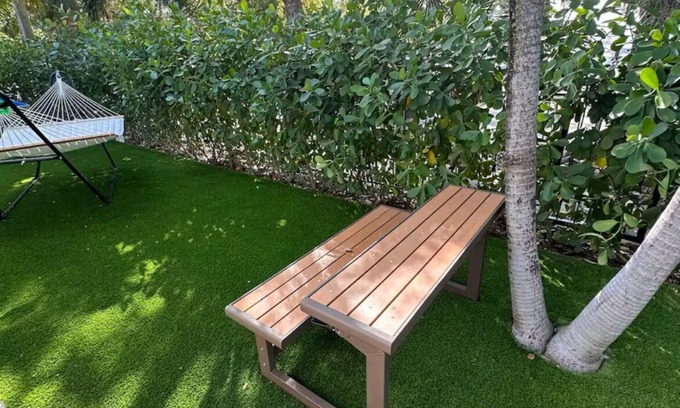 Northeast Miami Apartamento | Marvelous studio with AC in vibrant Miami