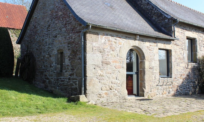 Plouegat-Moysan Casa | Mary's House