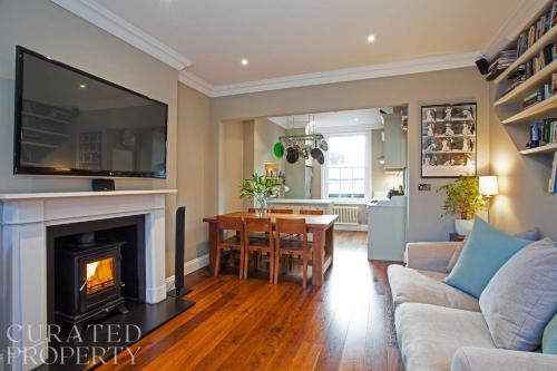 St. Johns Wood Apartamento | Marylebone Luxury 2-Bed Duplex with Terrace
