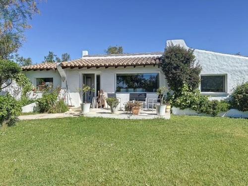 Saintes-Maries-de-la-Mer Casa | Mas authentique pour 8 personnes, piscine et jardin fleuri - FR-1-475-229