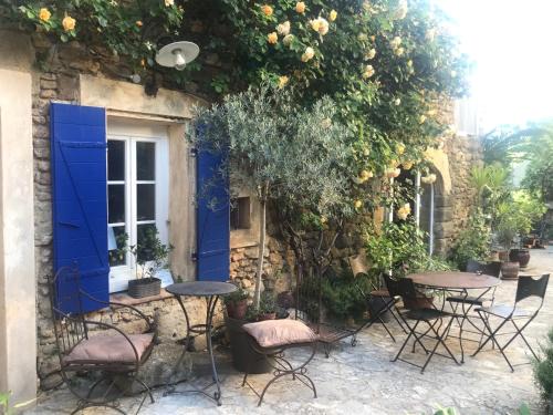 Suze-la-Rousse Casa | Mas en pierres 17 couchages avec piscine et jardin