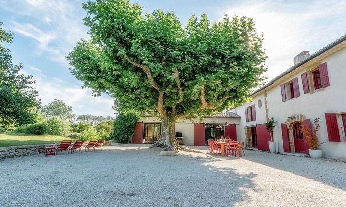 Rochegude Chalet De Esquí | Le Moulin, alquiler en Drome, la firma de un talentoso decorador, piscina climatizada