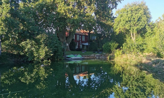 Arles Casa | Mas on large wooded plot with natural swimming pond.