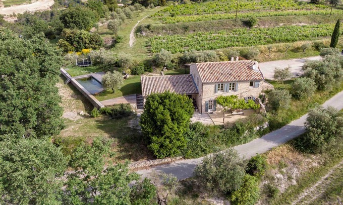 Nyons Casa | Mas provençal with natural swimming pool