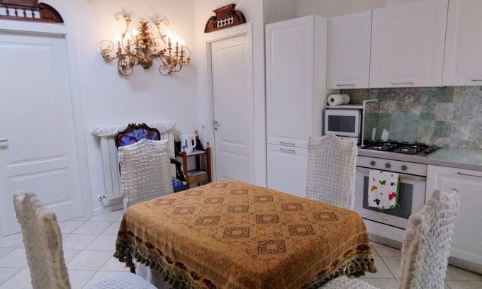 Villongo Apartamento | Masha's attic, three-room apartment 5 min from Lake Iseo