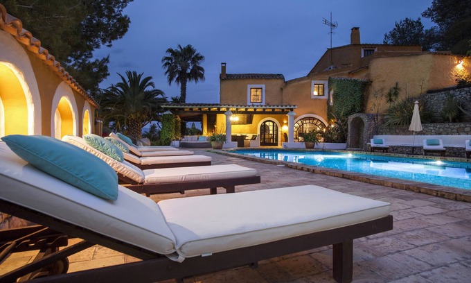 Vora-Sitges Villa | Masia Casanova Sitges - Espectacular villa cerca de Sitges