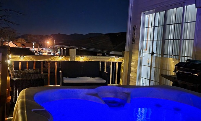 Shenandoah Casa | Massanutten Sanctuar/HOT TUB, Fire pit and 2 minutes to River Access
