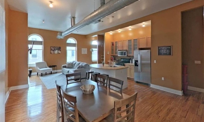 Over-the-Rhine Casa | Massive condo in the heart of the city!