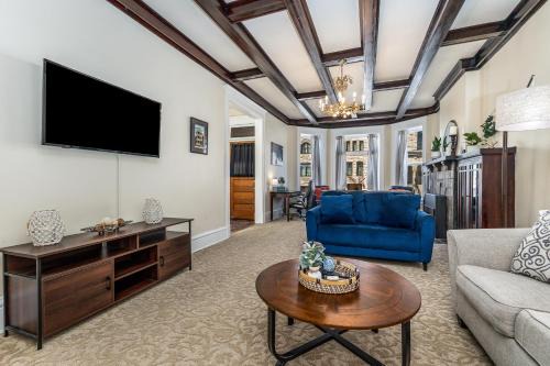 Dubuque Apartamento | Masterpiece on Main 1