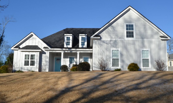 Martinez Casa | Masters Rental in Watervale! 3 Miles to Augusta National