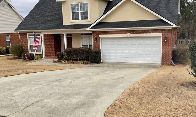 Evans Casa | Masters Rental