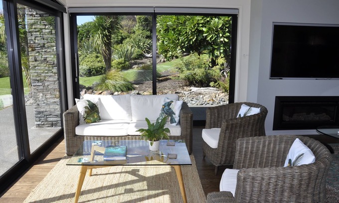 Tutukaka Casa | Matapouri and Poor Knights Spectacular Coastal Views - Aroha Luxury Guest Suite