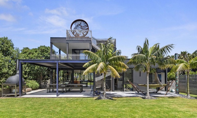 Matapouri Casa | Matapouri Art Escape - Matapouri Holiday Home