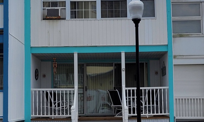 Ocean City Casa | Ocean View Beach House / Familias y adultos mayores de 25 años o más. Estrictamente aplicadas