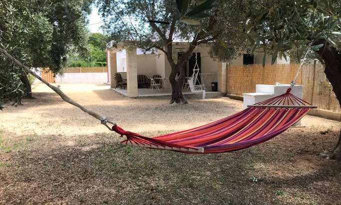 Maruggio Casa | Villa "Maviglia" con amplio jardín