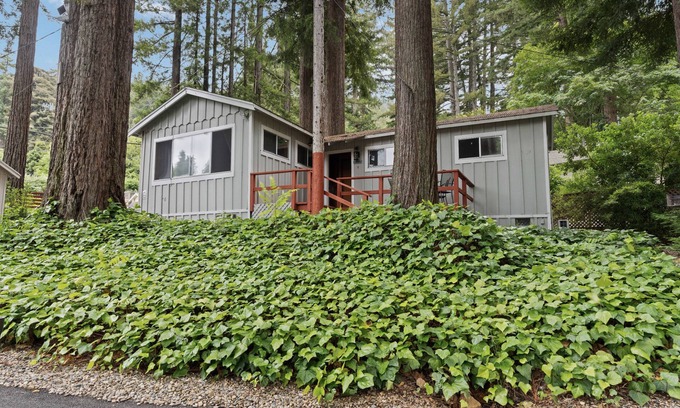 Boulder Creek Cabina | Mavrik - Cain Masoods Lodge