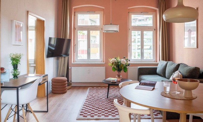 Merseburg City Center Apartamento | Maximi Studio by Rosini - Stylish apartment by the cathedral, for business & travel