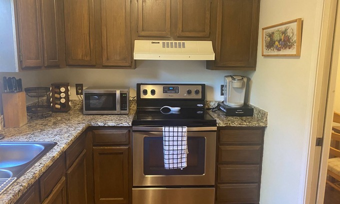 West Meade Cabaña | Maxwell House