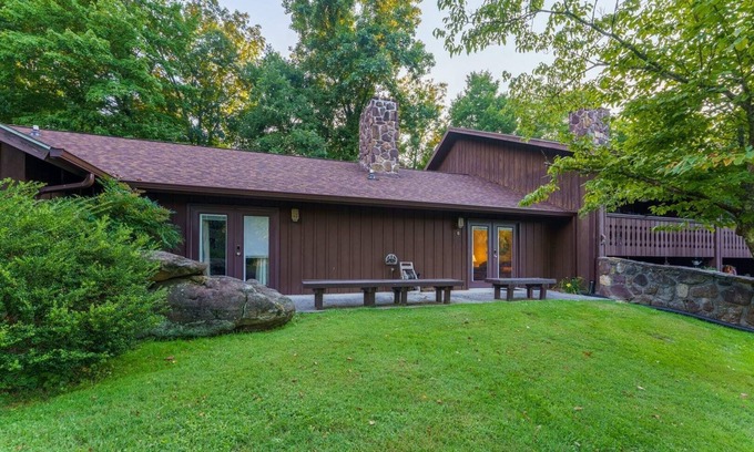 Pittman Center Condominio | May Special! Smoky Mtn Family Basecamp, 2BR Condo Near Dollywood & Parks