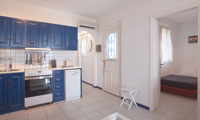 Ampelas Condominio | Apartamento en primera línea de mar en el centro de ampelas paros.